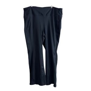 Torrid Women's Plus Size Black Bootcut Active Yoga Pants Pockets Size 4 4X